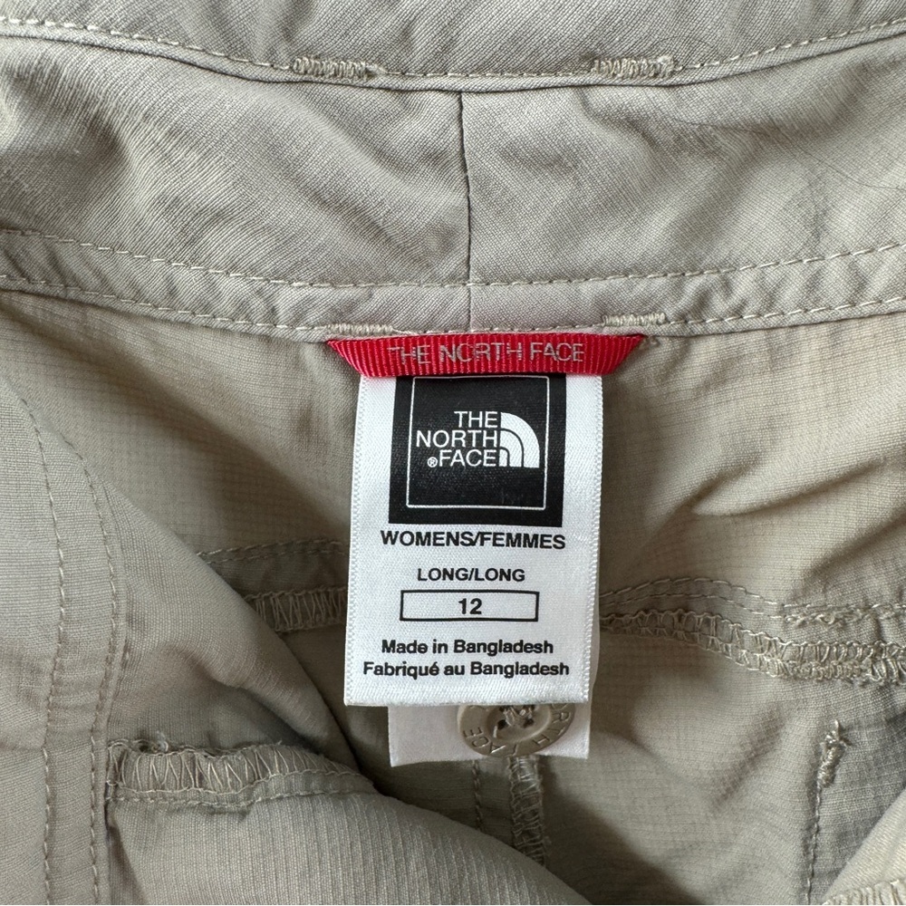 The North Face Women’s Khaki Utility Shorts Zipper Fly Size 12 - Picture 6 of 8